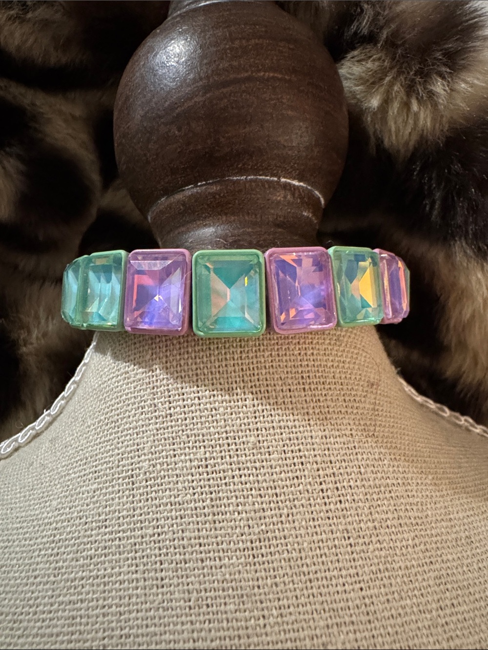 Pastel Iridescent Stretch Bracelet in Pink & Mint